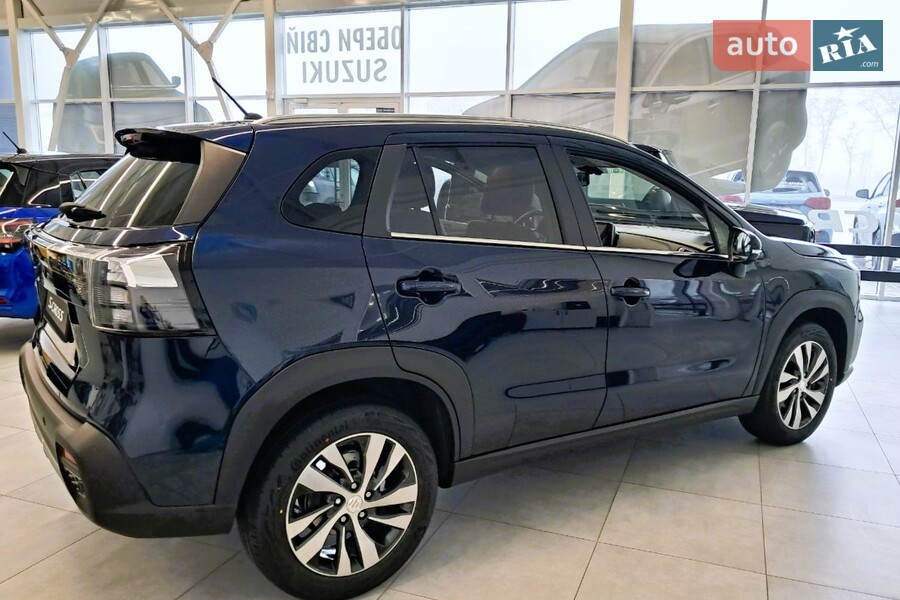 Suzuki S-Cross - фото 6