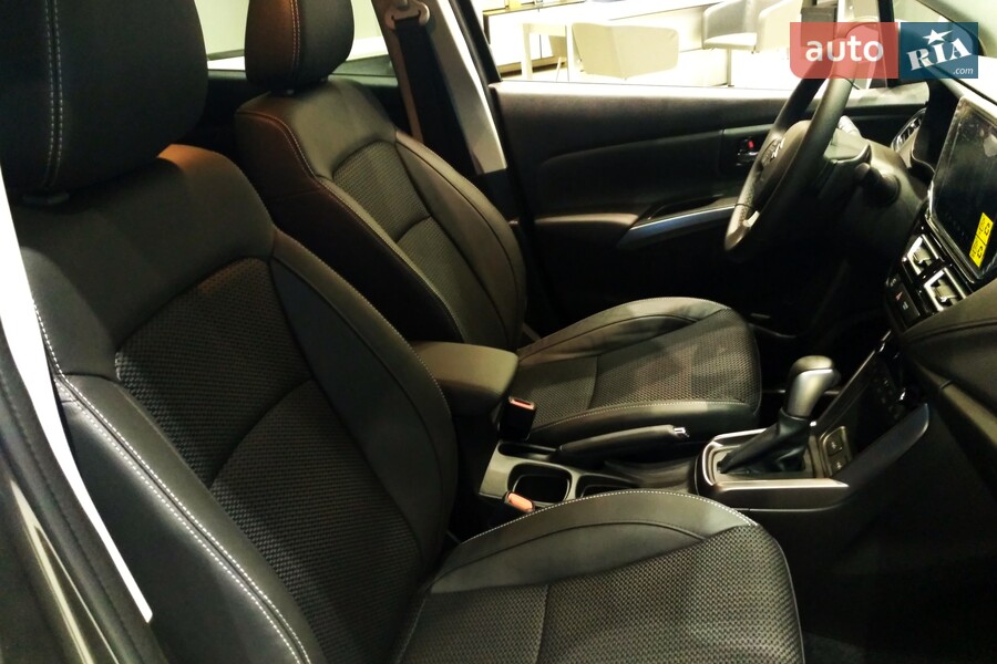 Suzuki S-Cross - фото 29