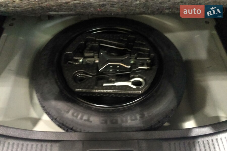 Suzuki S-Cross - фото 35