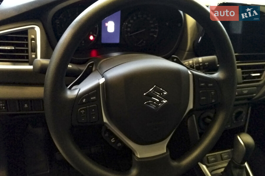 Suzuki S-Cross - фото 16