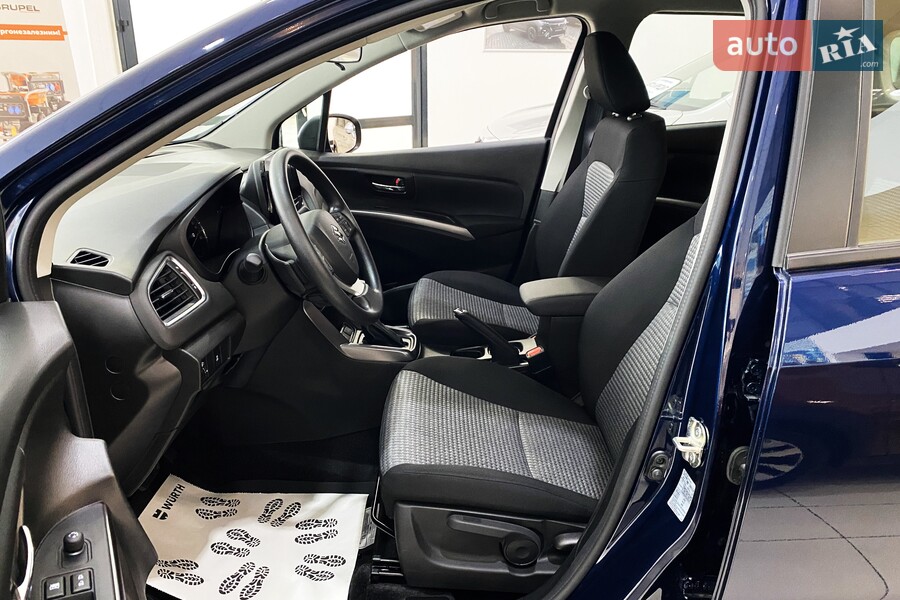 Suzuki S-Cross - фото 18