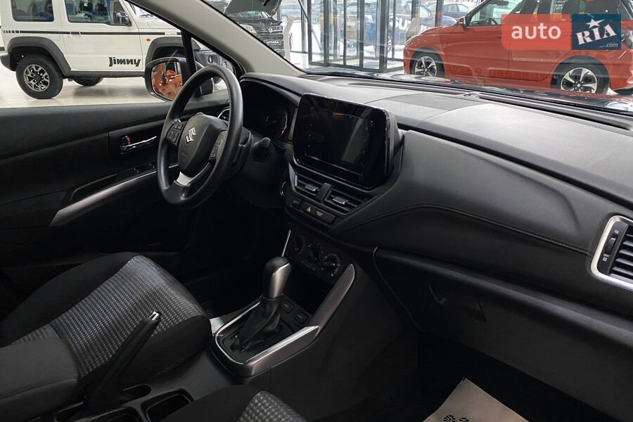 Suzuki S-Cross - фото 22