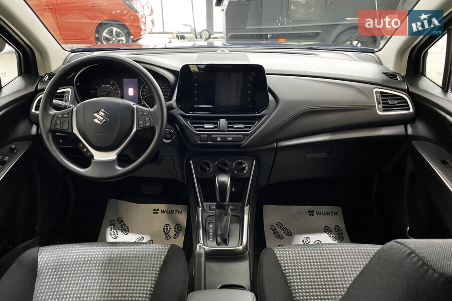 Suzuki S-Cross - фото 24