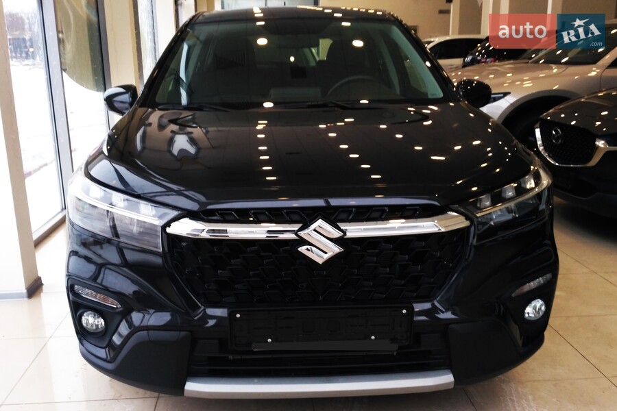 Suzuki S-Cross - фото 3