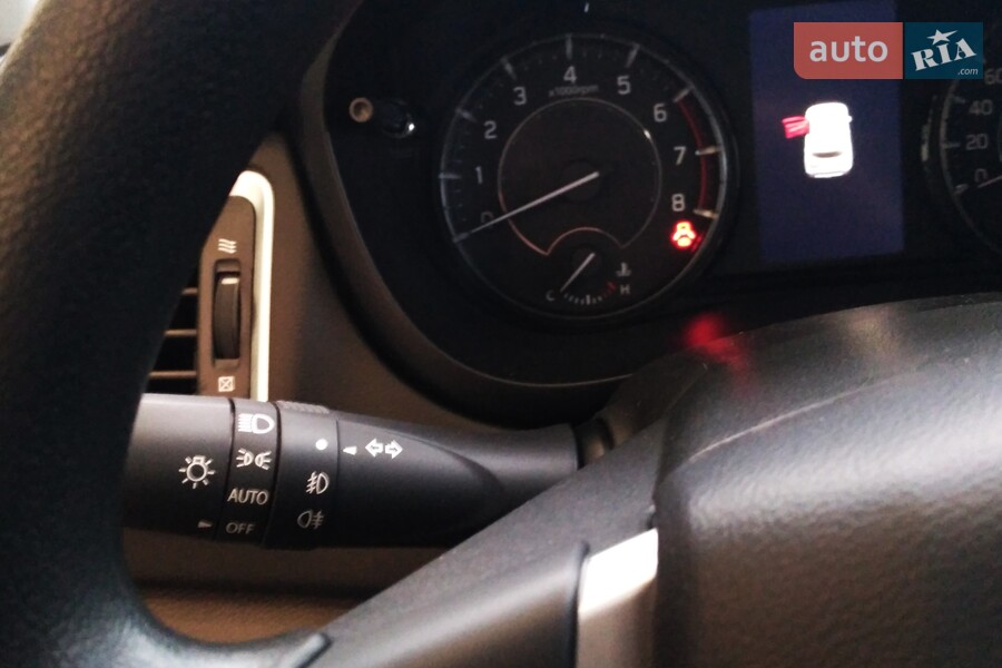 Suzuki S-Cross - фото 11