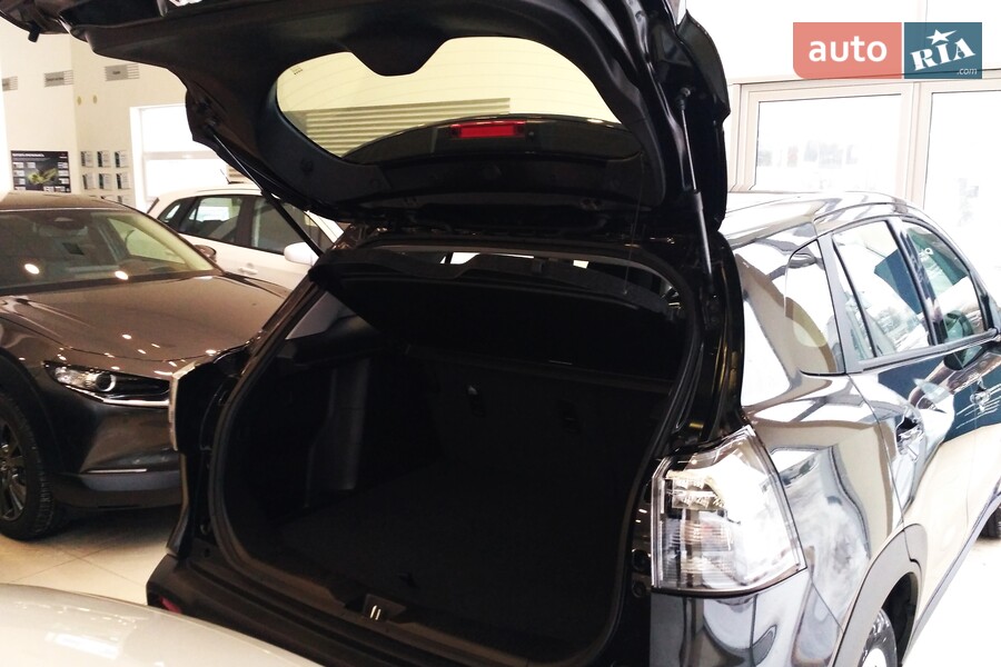 Suzuki S-Cross - фото 10