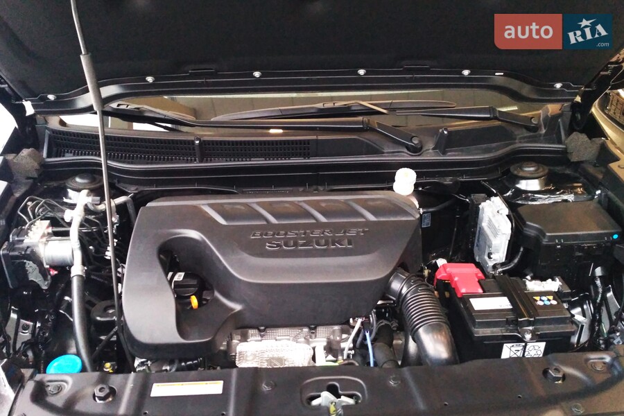 Suzuki S-Cross - фото 32