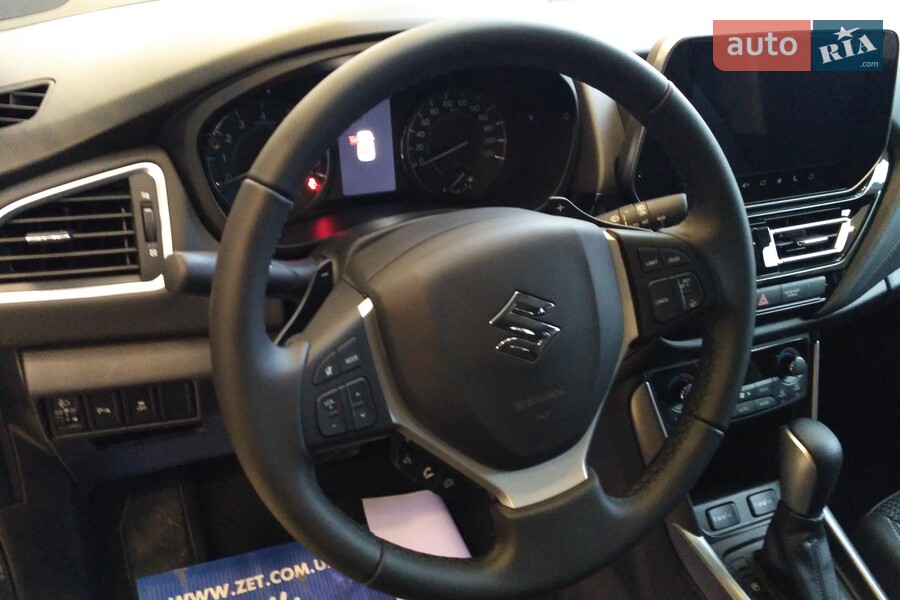 Suzuki S-Cross - фото 15