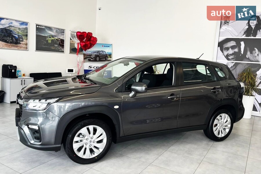 Suzuki S-Cross - фото 6