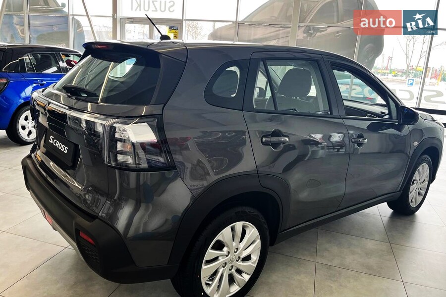 Suzuki S-Cross - фото 8