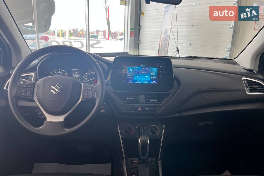 Suzuki S-Cross - фото 24