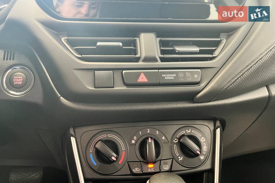 Suzuki S-Cross - фото 22