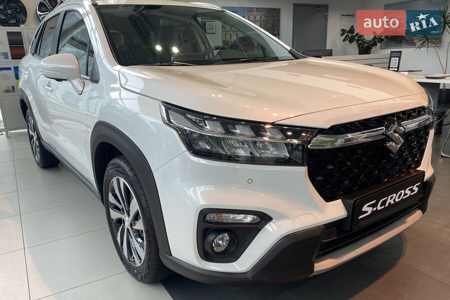Suzuki S-Cross - фото 2