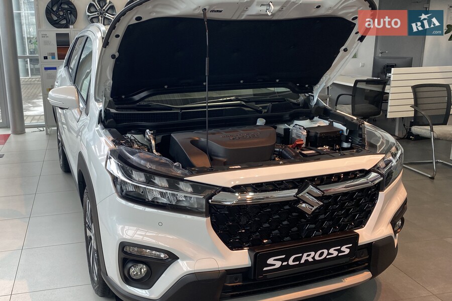 Suzuki S-Cross - фото 24