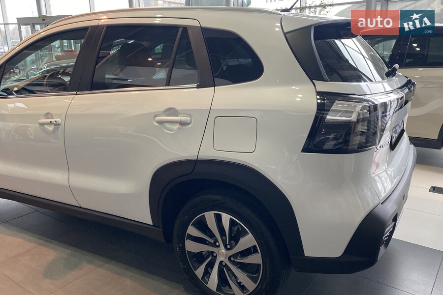 Suzuki S-Cross - фото 8