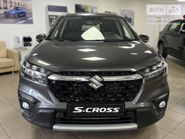 Suzuki S-Cross 2025