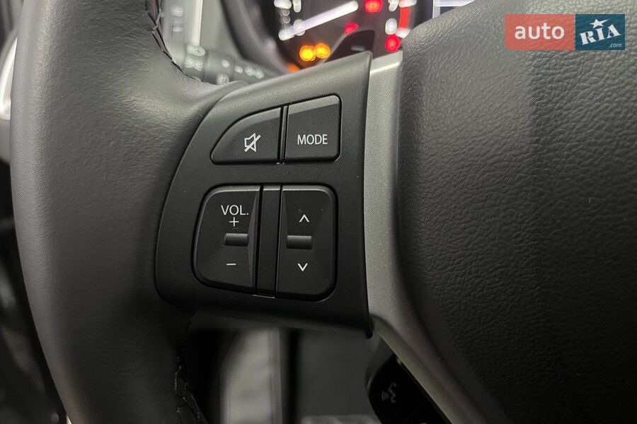 Suzuki S-Cross - фото 12