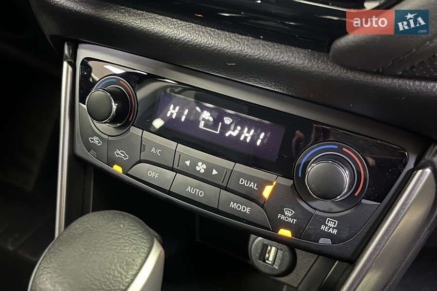 Suzuki S-Cross - фото 15