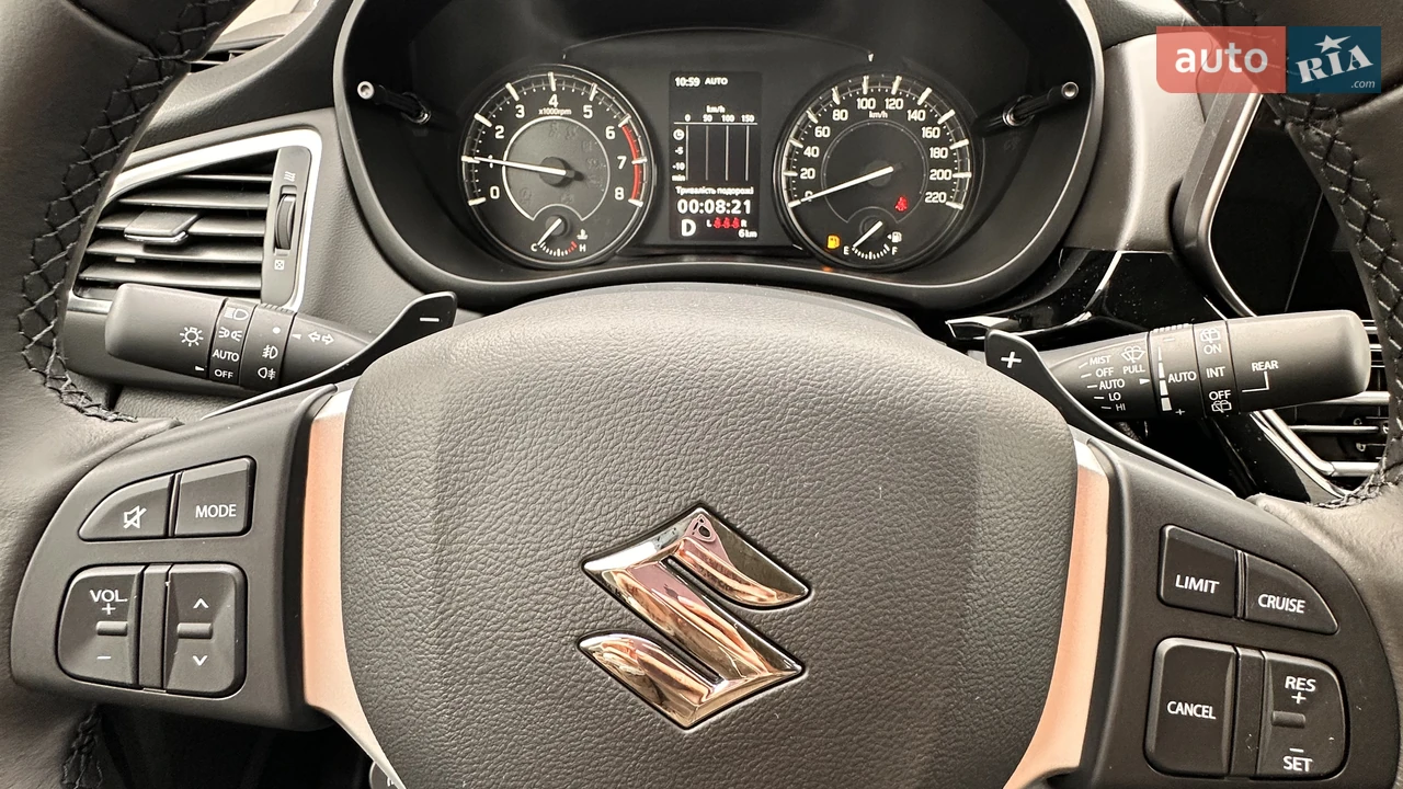 Suzuki-28