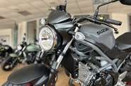 Suzuki SV 650 Base