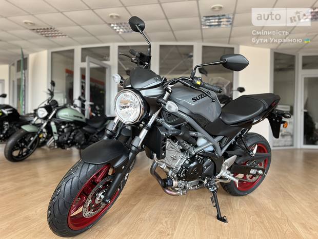 Suzuki SV 650 2025