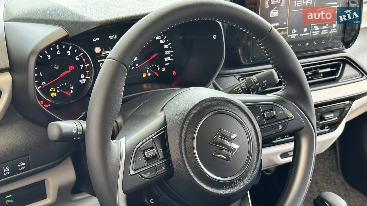 Suzuki-25