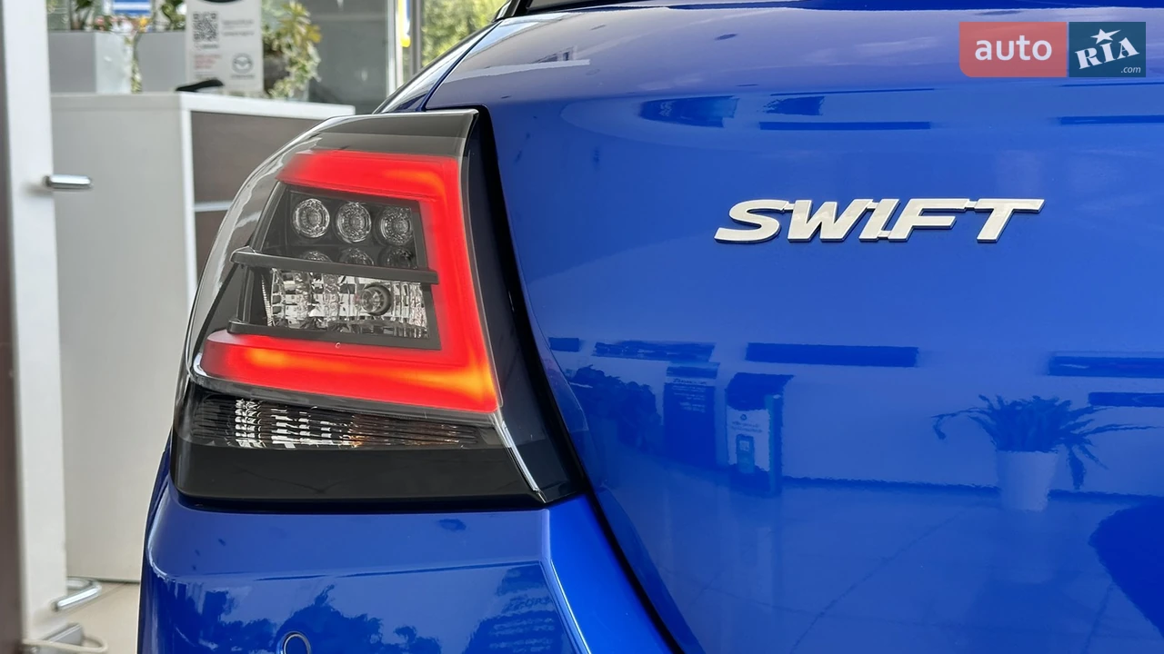 Suzuki-83