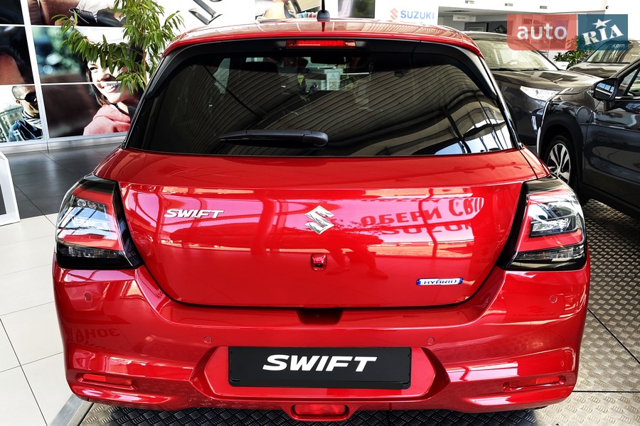 Suzuki Swift - фото 8