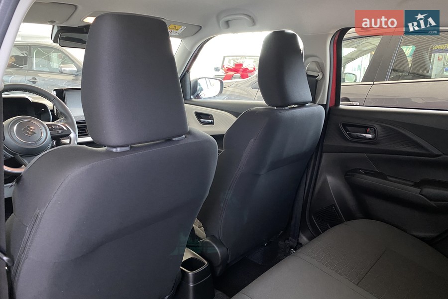 Suzuki Swift - фото 18