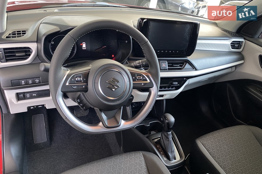 Suzuki Swift - фото 22