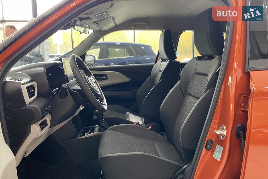 Suzuki Swift - фото 16