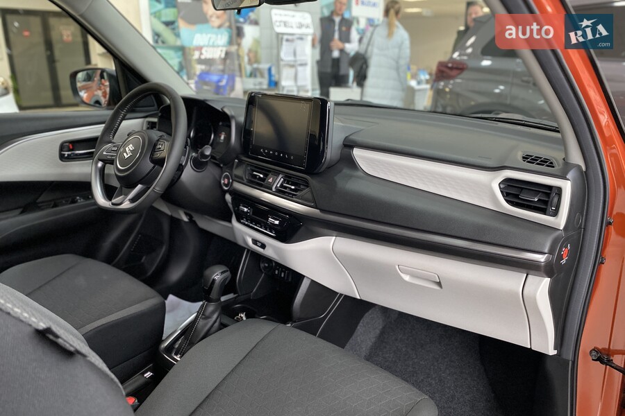 Suzuki Swift - фото 20