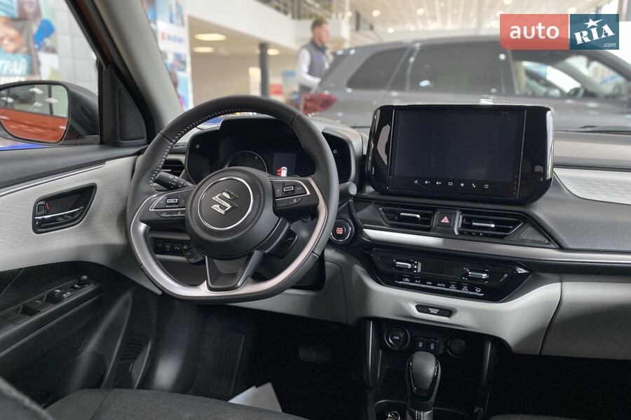 Suzuki Swift - фото 26