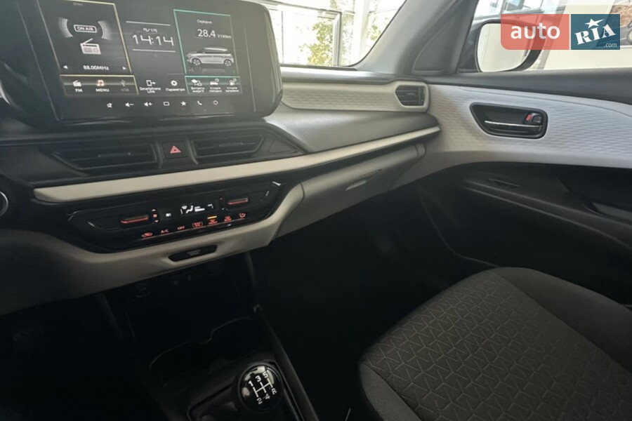 Suzuki Swift - фото 26