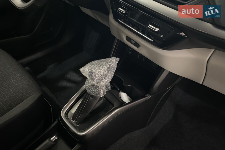 Suzuki Swift - фото 18