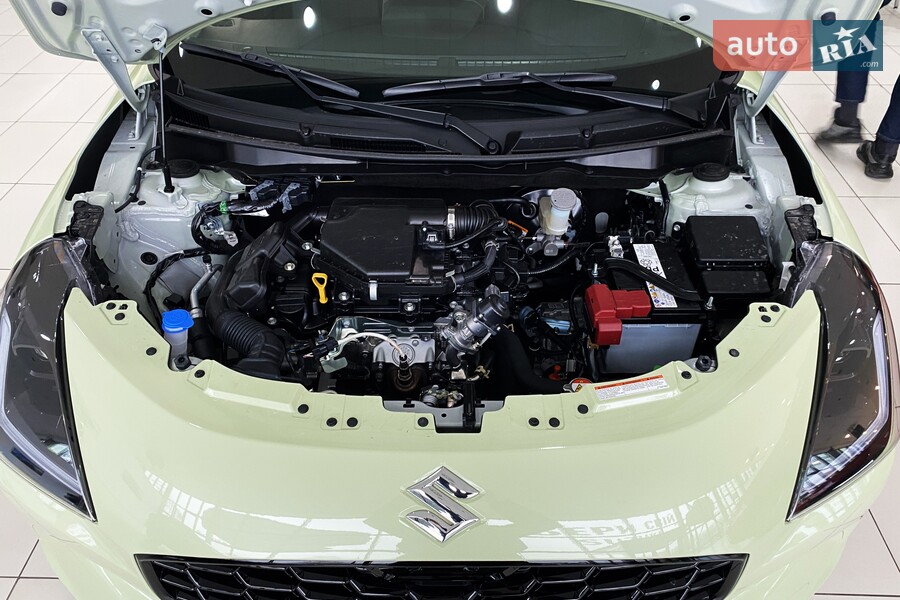 Suzuki Swift - фото 32