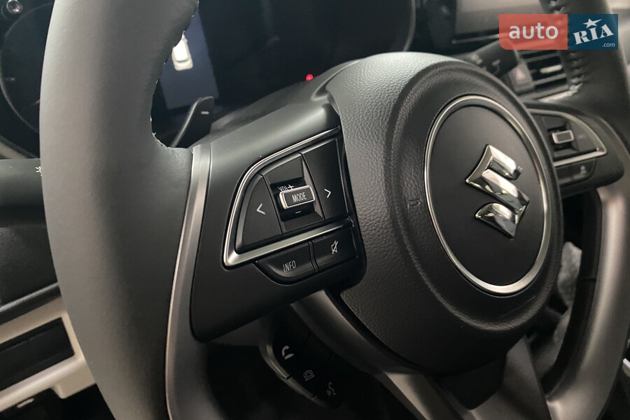 Suzuki Swift - фото 22