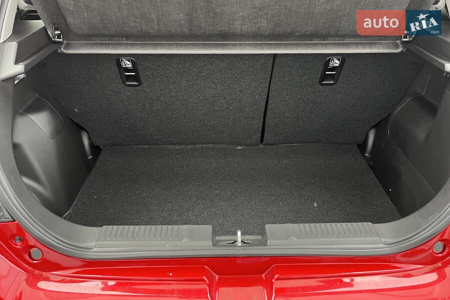 Suzuki Swift - фото 9