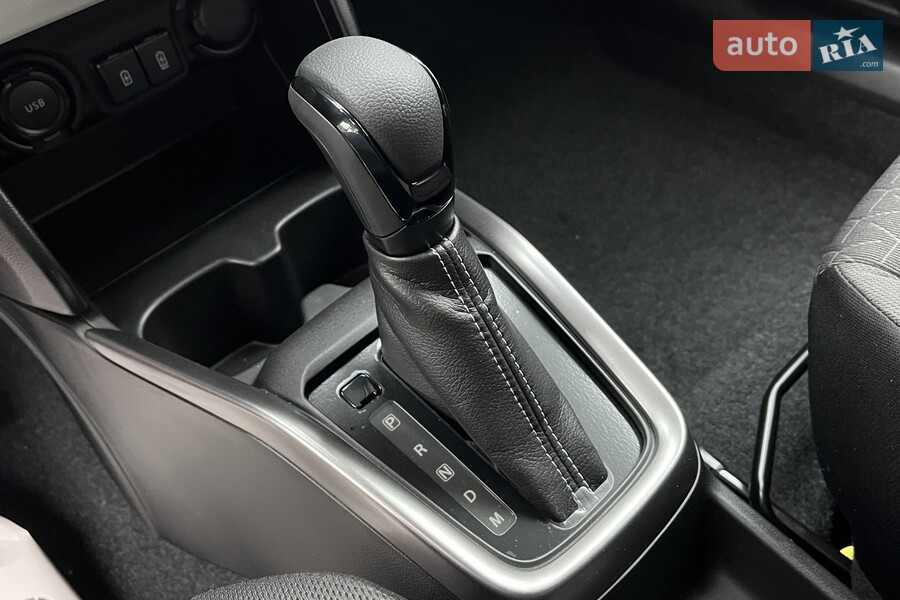 Suzuki Swift - фото 15