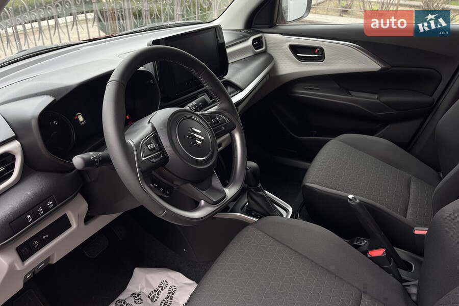 Suzuki Swift - фото 13