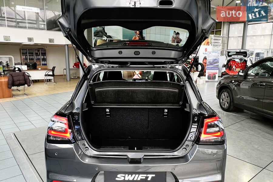 Suzuki Swift - фото 7