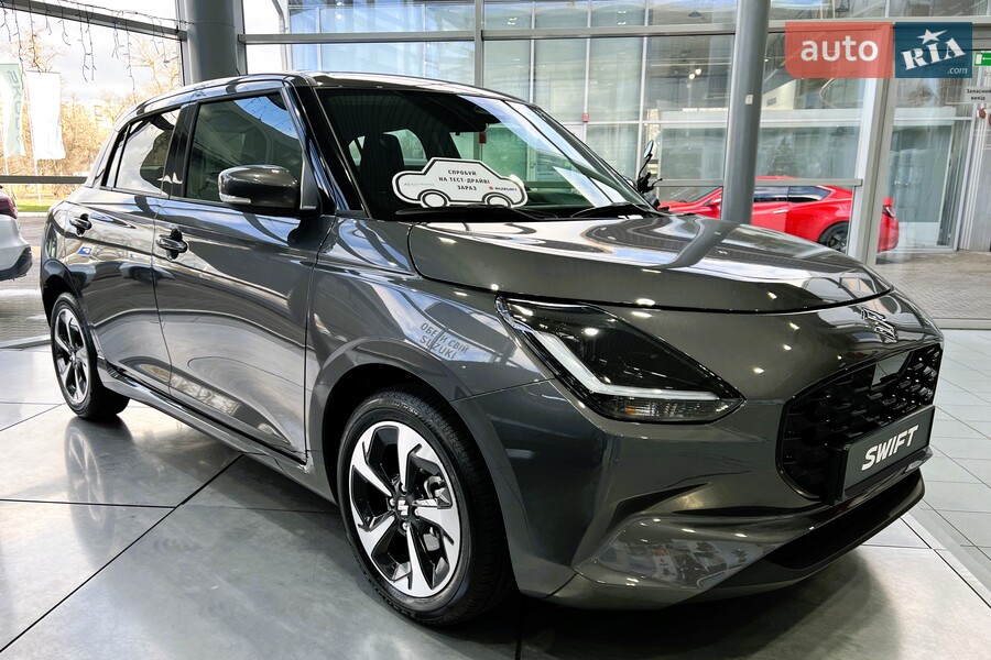 Suzuki Swift - фото 1