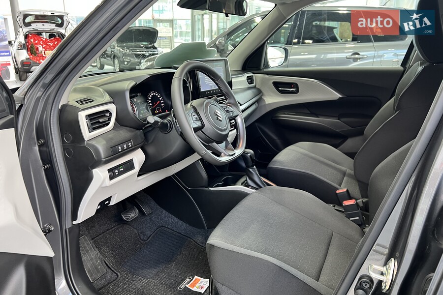 Suzuki Swift - фото 12