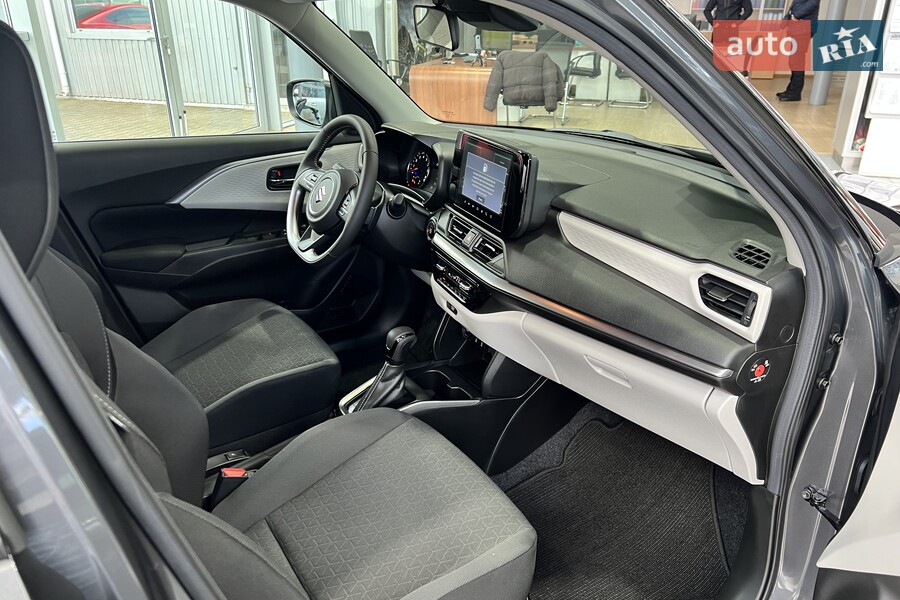 Suzuki Swift - фото 16