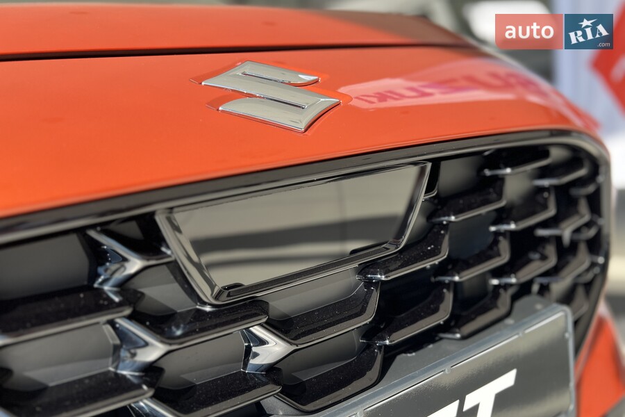 Suzuki Swift - фото 4