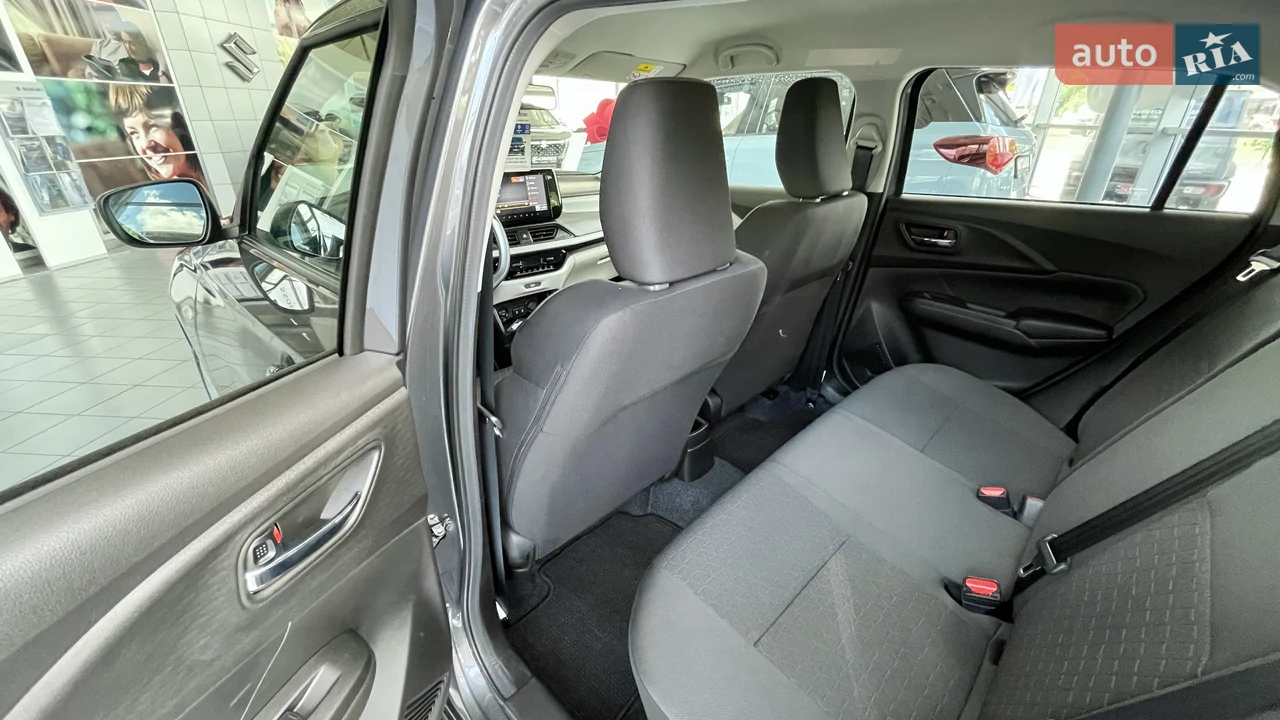 Suzuki-2