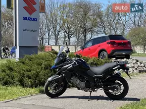 Suzuki V-Strom 650