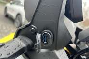 Suzuki V-Strom 800 DE Base