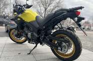 Suzuki V-Strom Base