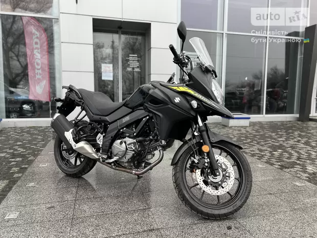 Suzuki V-Strom Base